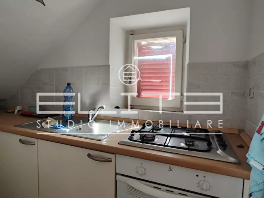 Immagine 9 di Villetta a schiera in vendita  in VIA IV NOVEMBRE a Numana