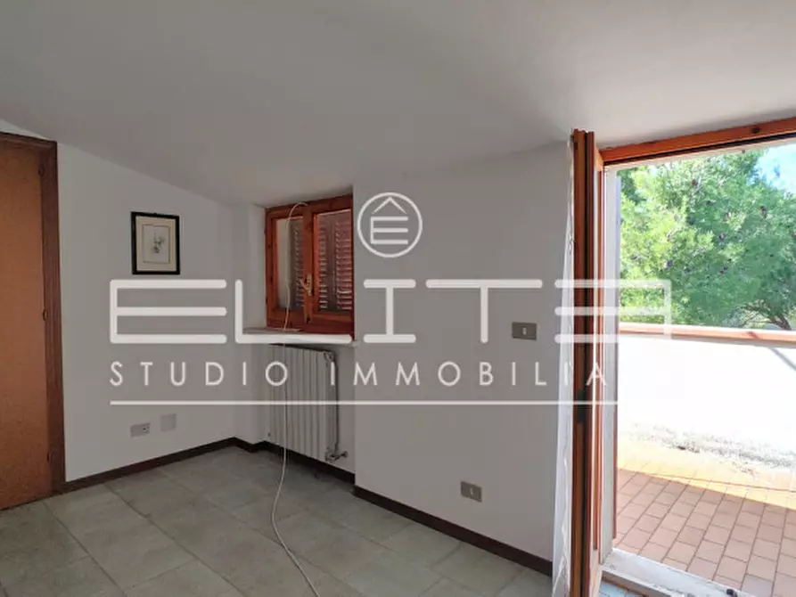 Immagine 14 di Appartamento in vendita  in VIA ISCHIA a Numana