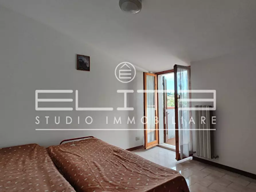 Immagine 18 di Appartamento in vendita  in VIA ISCHIA a Numana