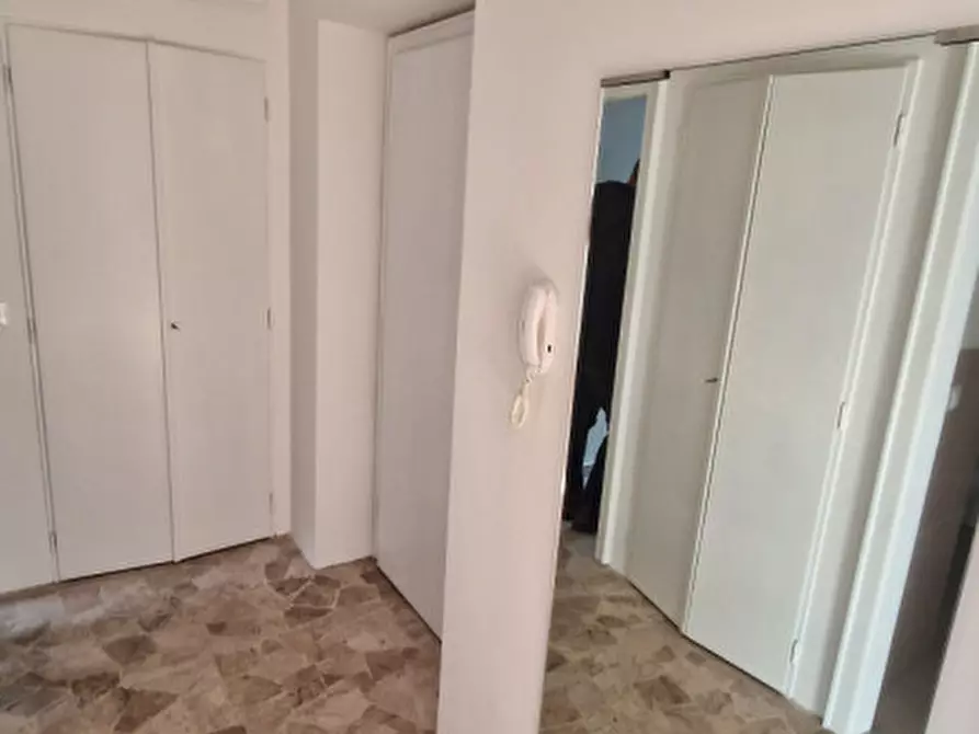 Immagine 5 di Monolocale in vendita  in Via Cavour - Cavourstraße a Bolzano