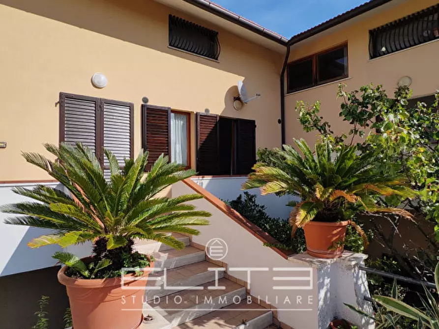 Immagine 7 di Appartamento in vendita  in VIA AMALFI 52 a Numana