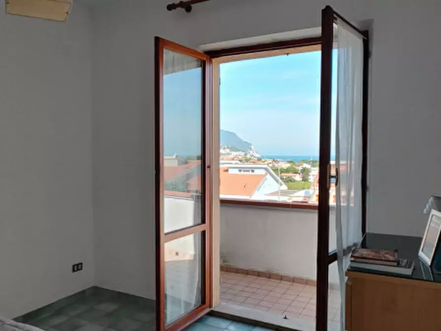 Immagine 22 di Appartamento in vendita  in VIA AMALFI 52 a Numana