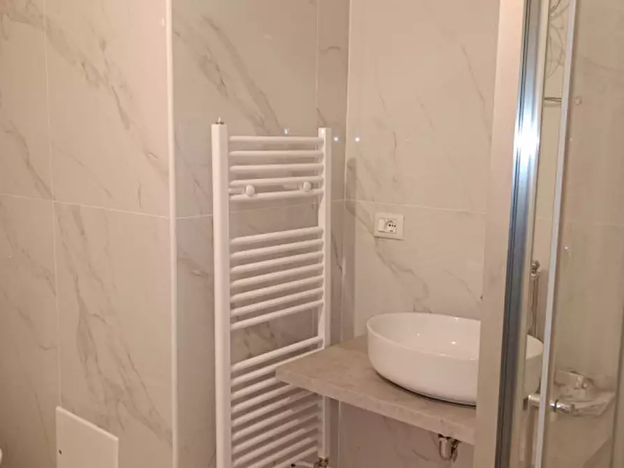 Immagine 27 di Appartamento in vendita  in Via Gesso a Zola Predosa