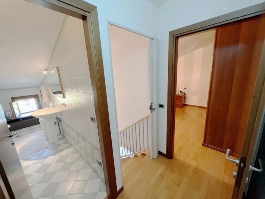 Immagine 16 di Appartamento in vendita  in Via Amerigo Vespucci a Selvazzano Dentro