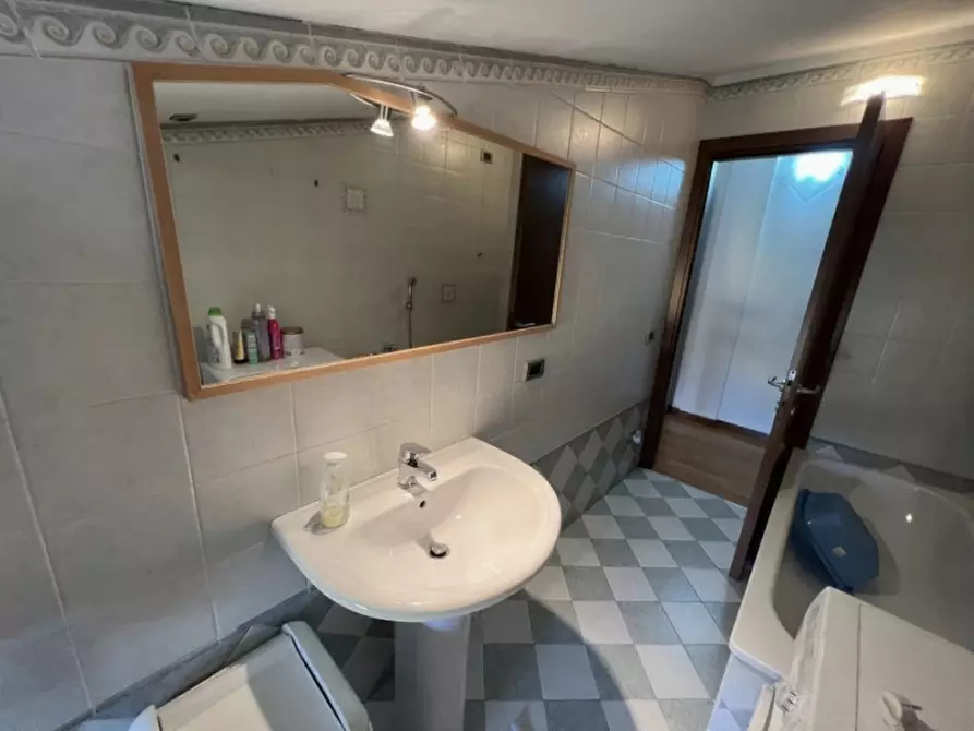 Immagine 19 di Appartamento in vendita  in Via Amerigo Vespucci a Selvazzano Dentro