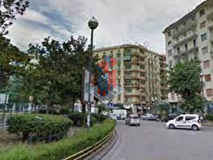 Immagine 2 di Negozio in vendita  in VOMERO-ARENELLA-VIA G.ORSI-LOCALE COMMERCIALE a Napoli