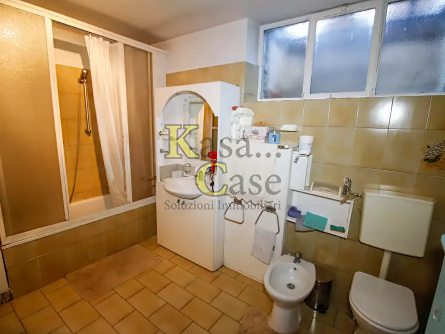 Immagine 15 di Villa in vendita  in Via Roma a San Giusto Canavese