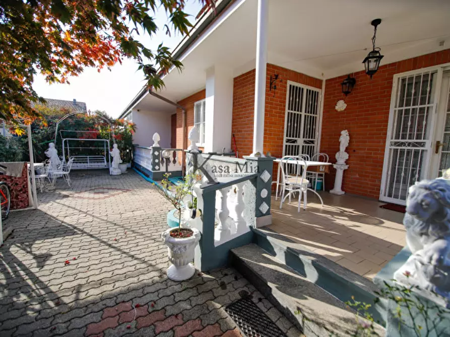 Immagine 21 di Villa in vendita  in Via Roma a San Giusto Canavese