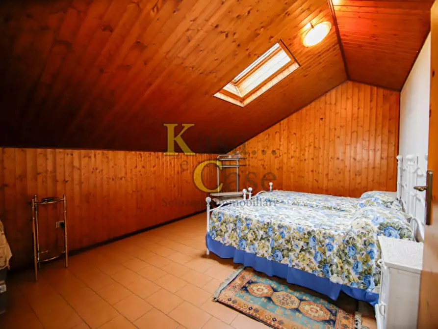 Immagine 29 di Villa in vendita  in Via Roma a San Giusto Canavese