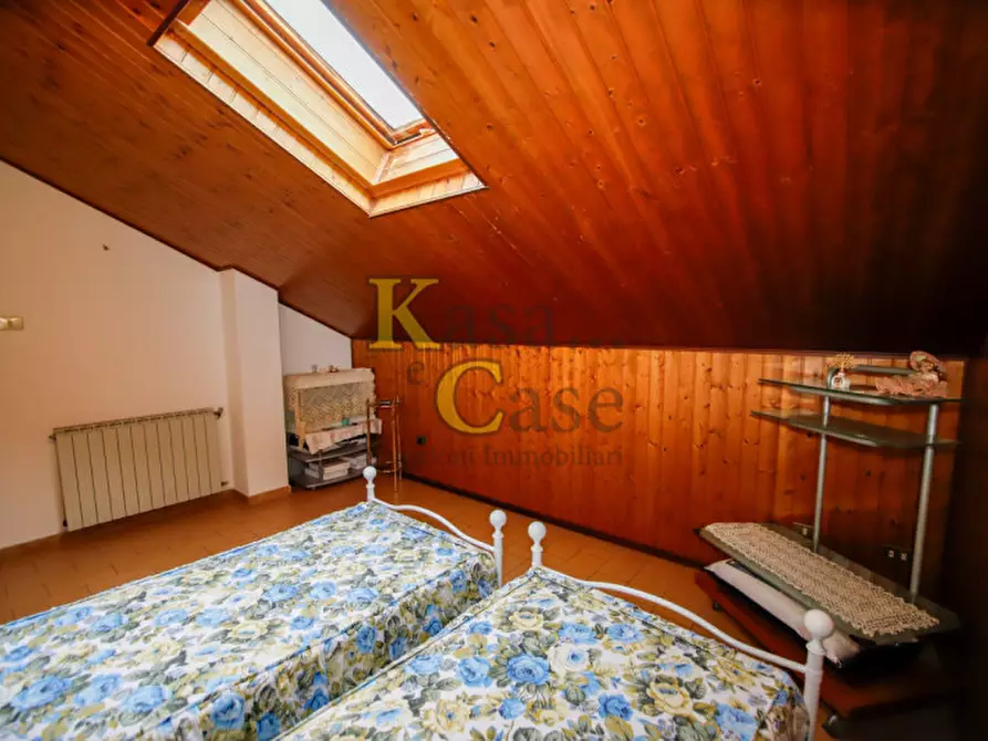 Immagine 30 di Villa in vendita  in Via Roma a San Giusto Canavese