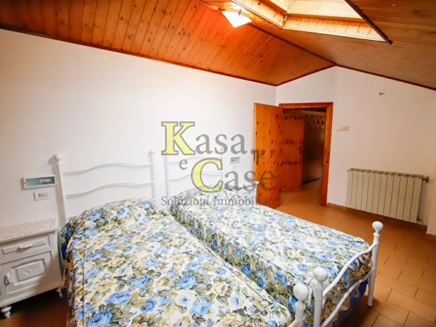 Immagine 31 di Villa in vendita  in Via Roma a San Giusto Canavese
