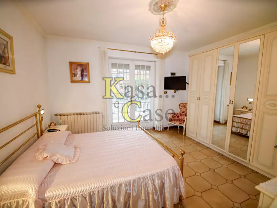 Immagine 36 di Villa in vendita  in Via Roma a San Giusto Canavese