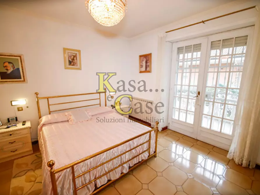 Immagine 37 di Villa in vendita  in Via Roma a San Giusto Canavese
