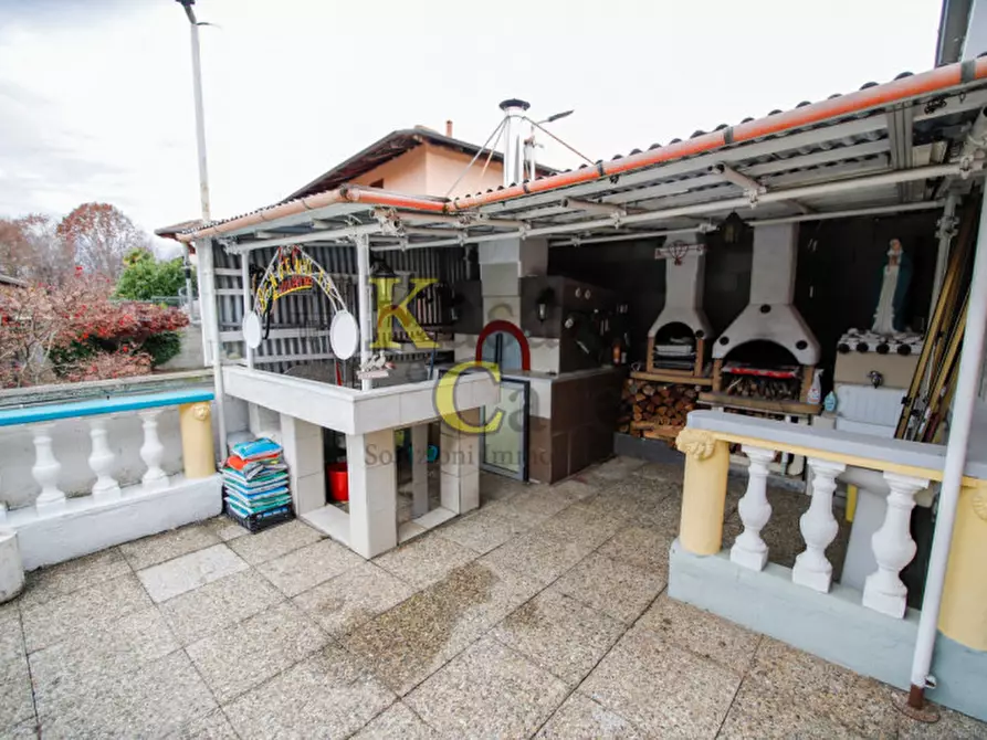Immagine 45 di Villa in vendita  in Via Roma a San Giusto Canavese