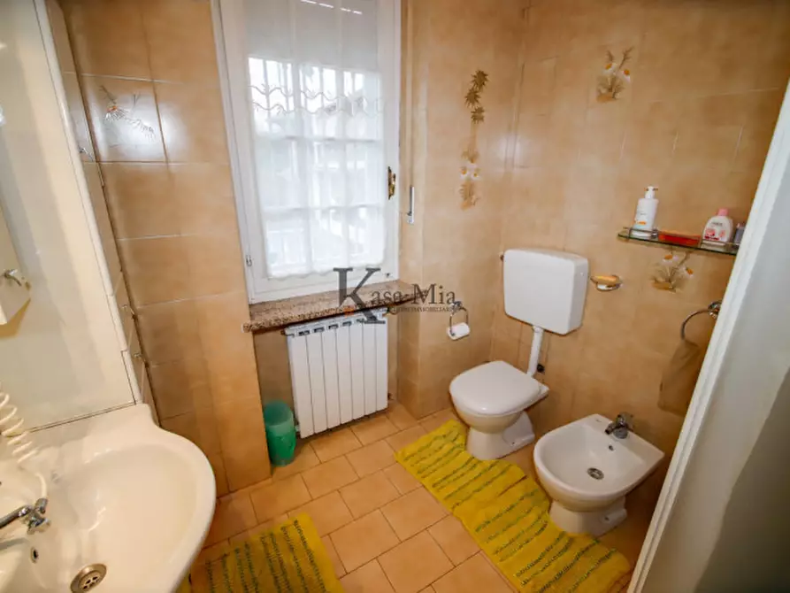 Immagine 63 di Villa in vendita  in Via Roma a San Giusto Canavese