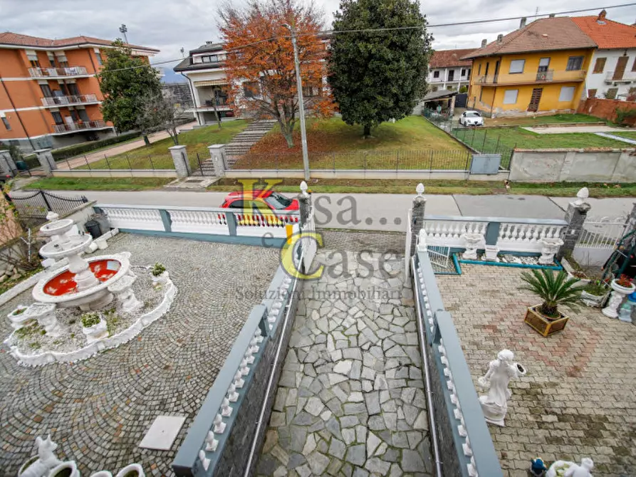 Immagine 70 di Villa in vendita  in Via Roma a San Giusto Canavese
