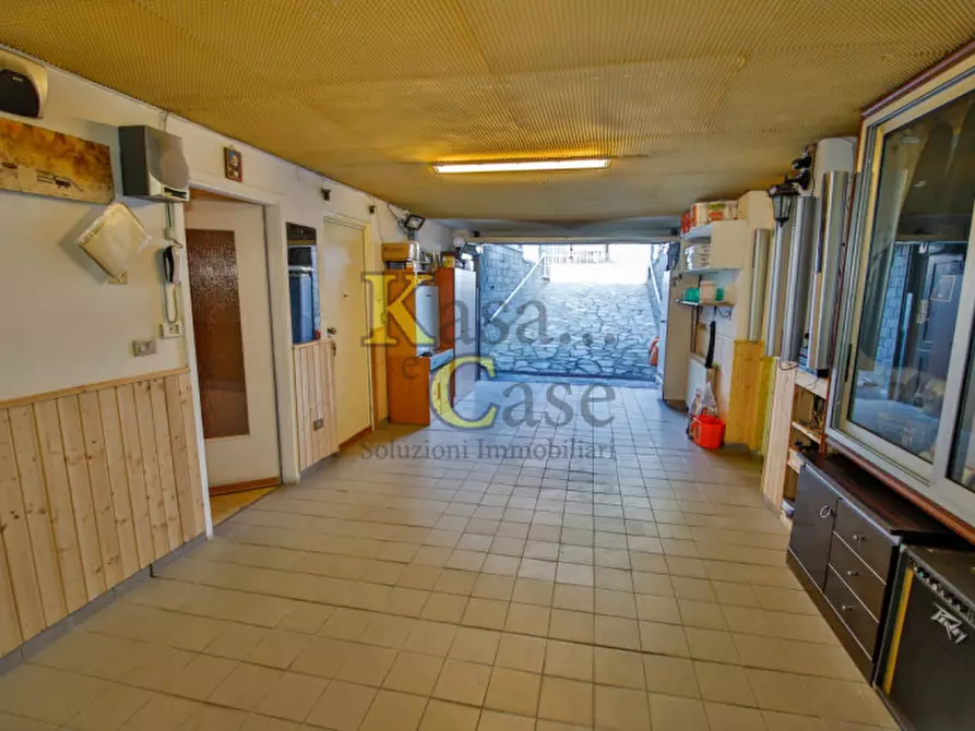 Immagine 71 di Villa in vendita  in Via Roma a San Giusto Canavese