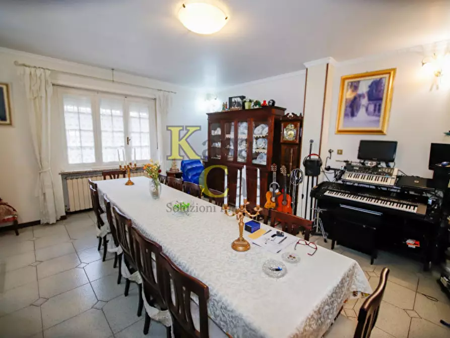 Immagine 80 di Villa in vendita  in Via Roma a San Giusto Canavese