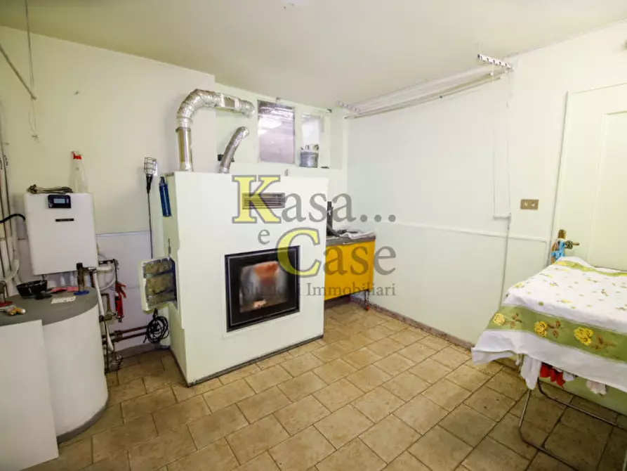 Immagine 89 di Villa in vendita  in Via Roma a San Giusto Canavese