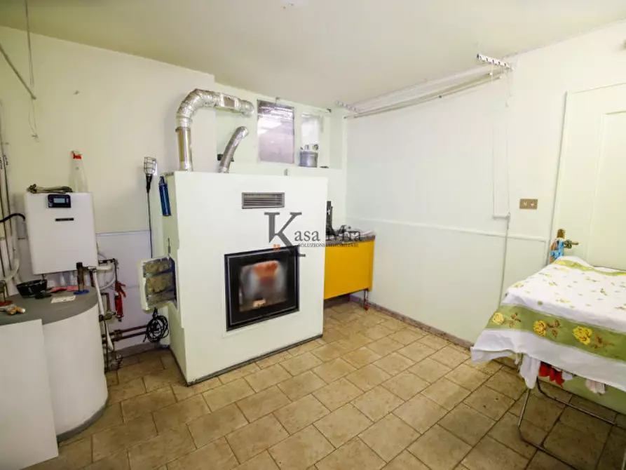 Immagine 91 di Villa in vendita  in Via Roma a San Giusto Canavese