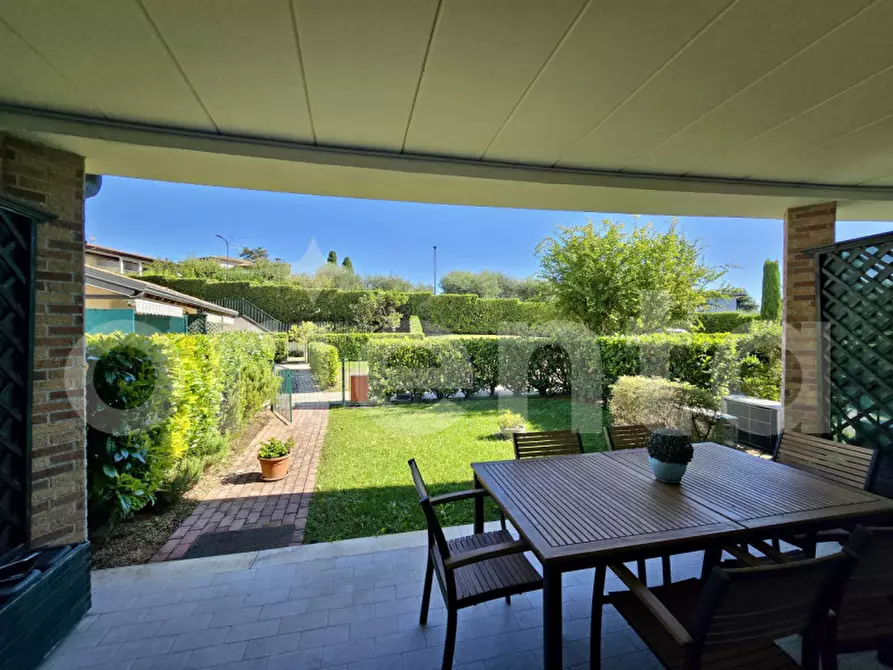 Immagine 4 di Appartamento in vendita  in Via Ri Fiochel 77 a Padenghe Sul Garda