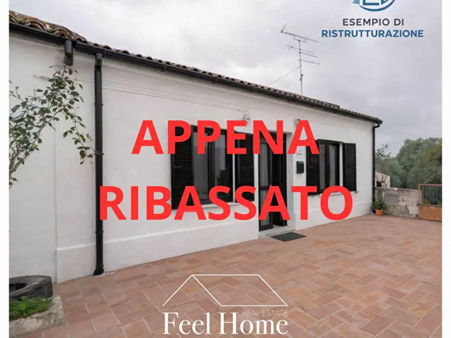 Immagine 1 di Villetta a schiera in vendita  in VIA MARSILIO FUCINO 11 a Olbia