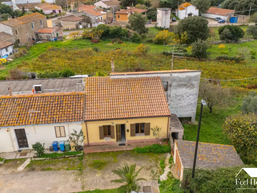 Immagine 3 di Villetta a schiera in vendita  in VIA MARSILIO FUCINO 11 a Olbia