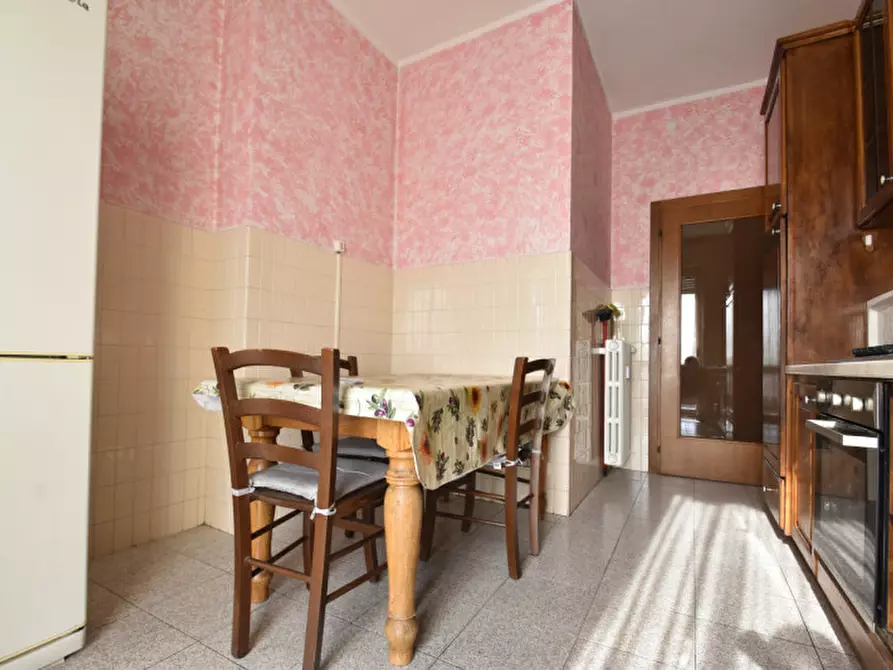 Immagine 15 di Appartamento in vendita  in Via Polveriera Vecchia 13 a Verona