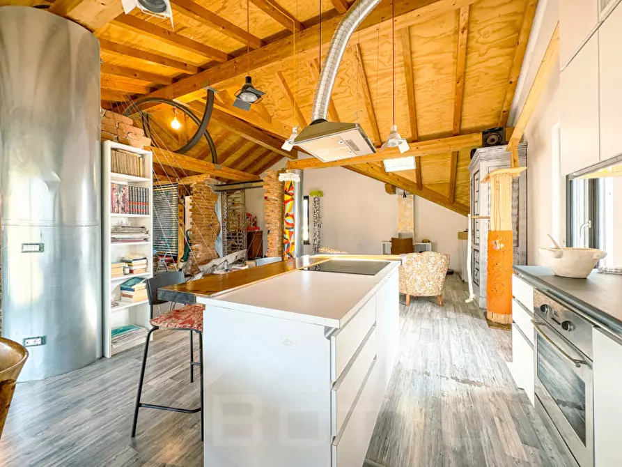 Immagine 14 di Loft/Open space in vendita  in via giuseppe fava 75 a Gozzano