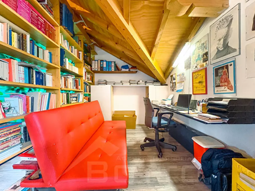 Immagine 26 di Loft/Open space in vendita  in via giuseppe fava 75 a Gozzano