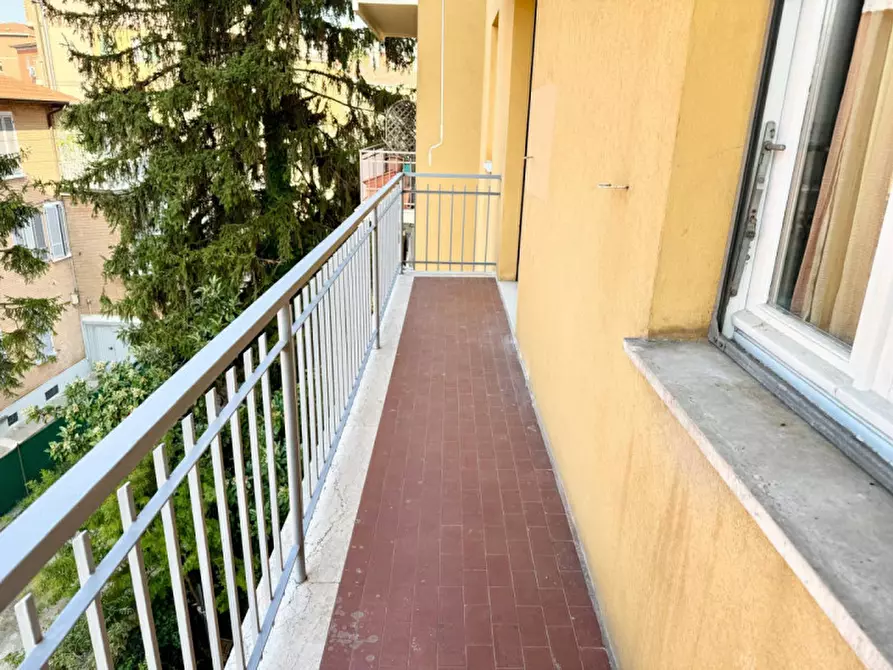 Immagine 6 di Appartamento in vendita  in VIA VOLTURNO a Parma