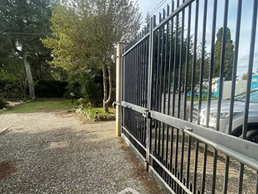 Immagine 18 di Villa in vendita  in via dell'asparigina,8 a Vernole