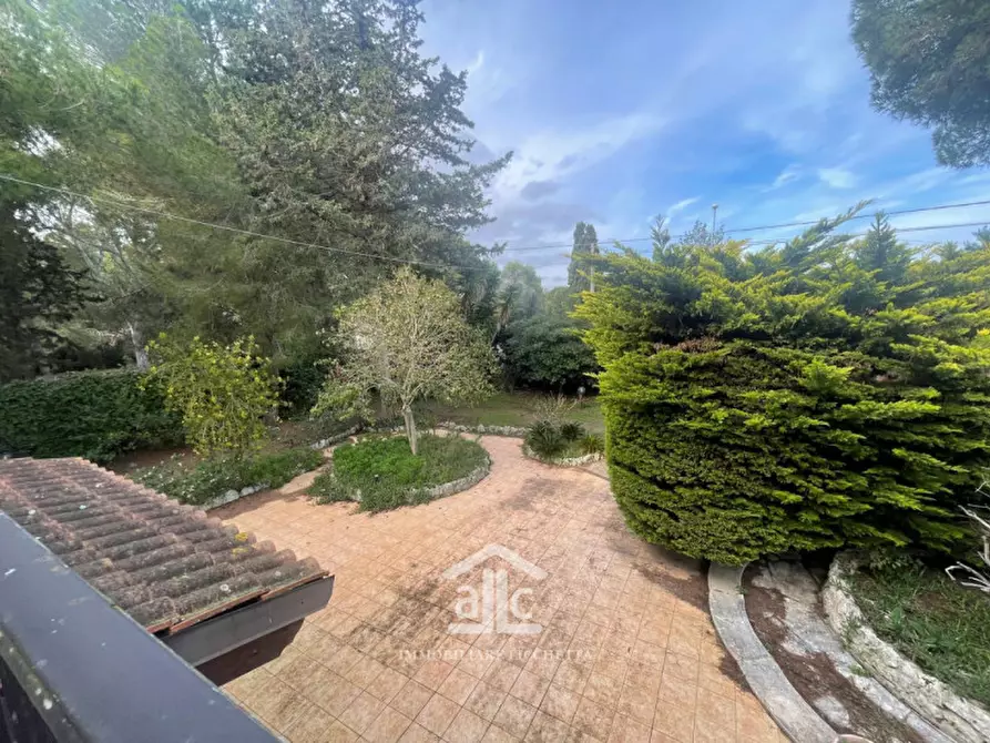 Immagine 61 di Villa in vendita  in via dell'asparigina,8 a Vernole