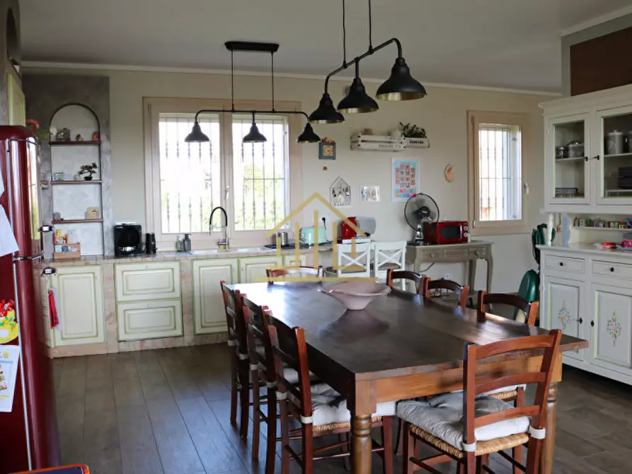 Immagine 4 di Villa in vendita  in Via Mantova Vecchia a Castiglione Delle Stiviere