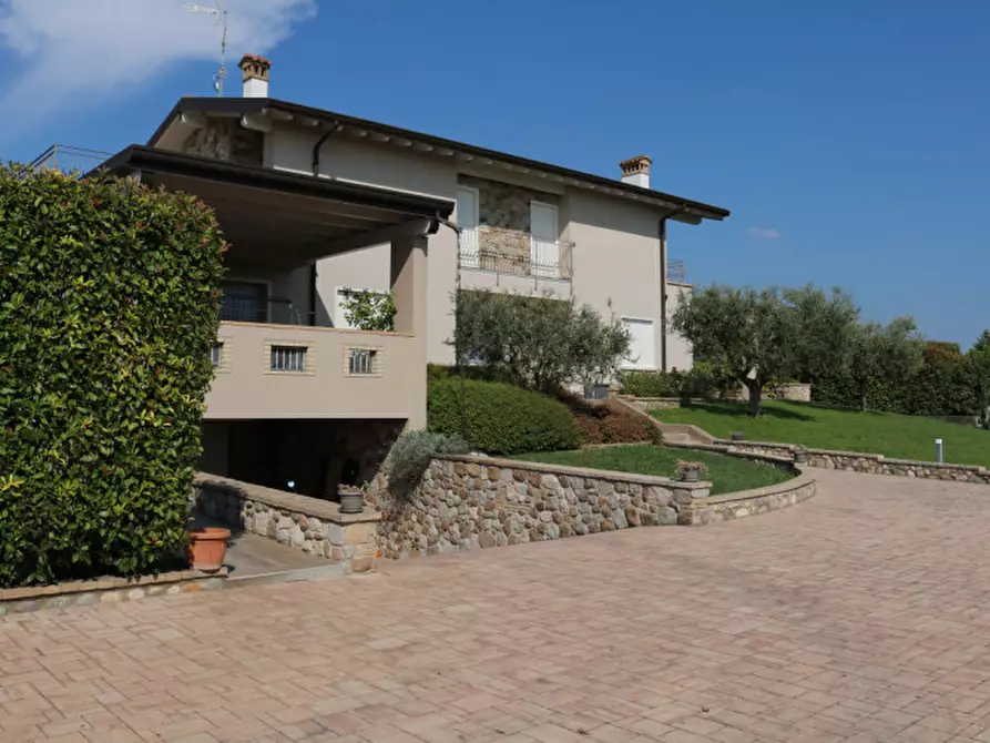 Immagine 8 di Villa in vendita  in Via Mantova Vecchia a Castiglione Delle Stiviere