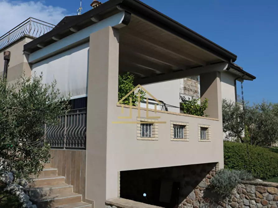 Immagine 10 di Villa in vendita  in Via Mantova Vecchia a Castiglione Delle Stiviere