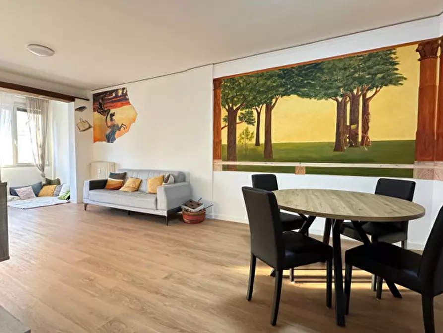 Immagine 1 di Appartamento in vendita  in Via Giovanni Pascoli a Padova