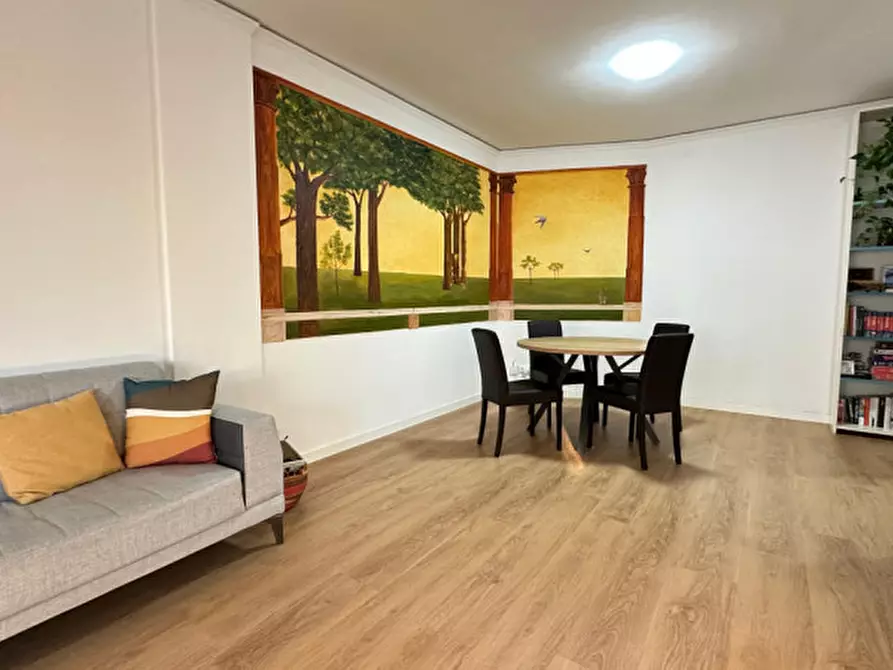 Immagine 7 di Appartamento in vendita  in Via Giovanni Pascoli a Padova