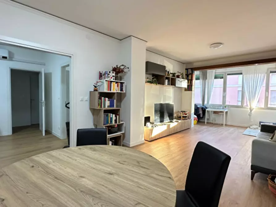 Immagine 11 di Appartamento in vendita  in Via Giovanni Pascoli a Padova