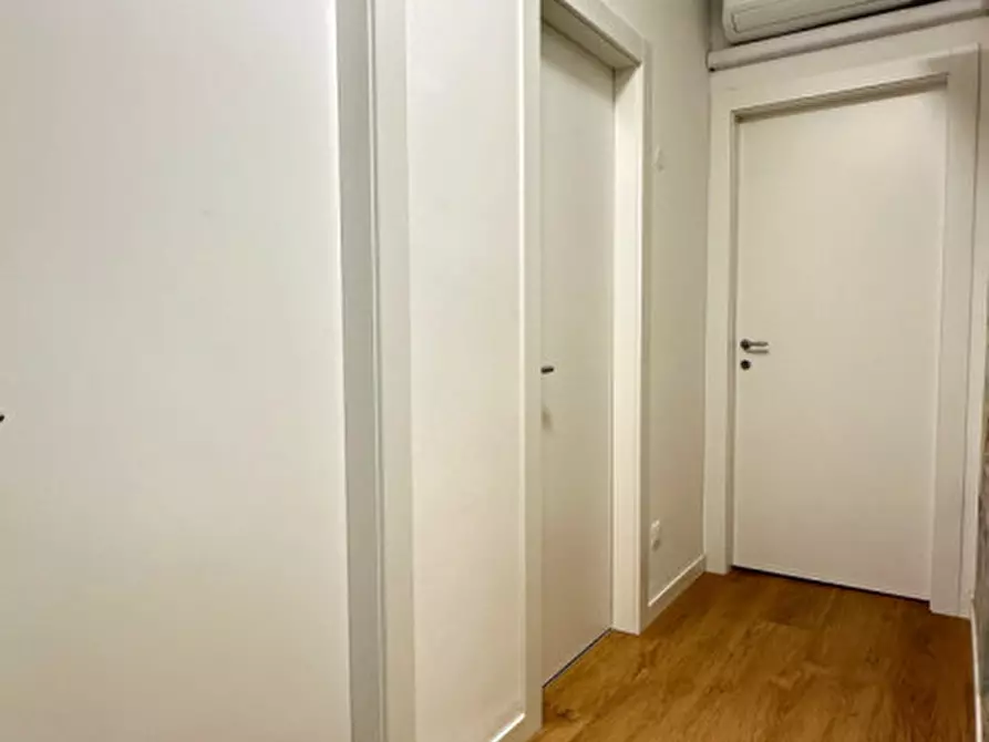 Immagine 14 di Appartamento in vendita  in Via Giovanni Pascoli a Padova