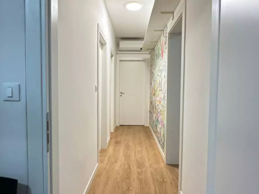 Immagine 16 di Appartamento in vendita  in Via Giovanni Pascoli a Padova