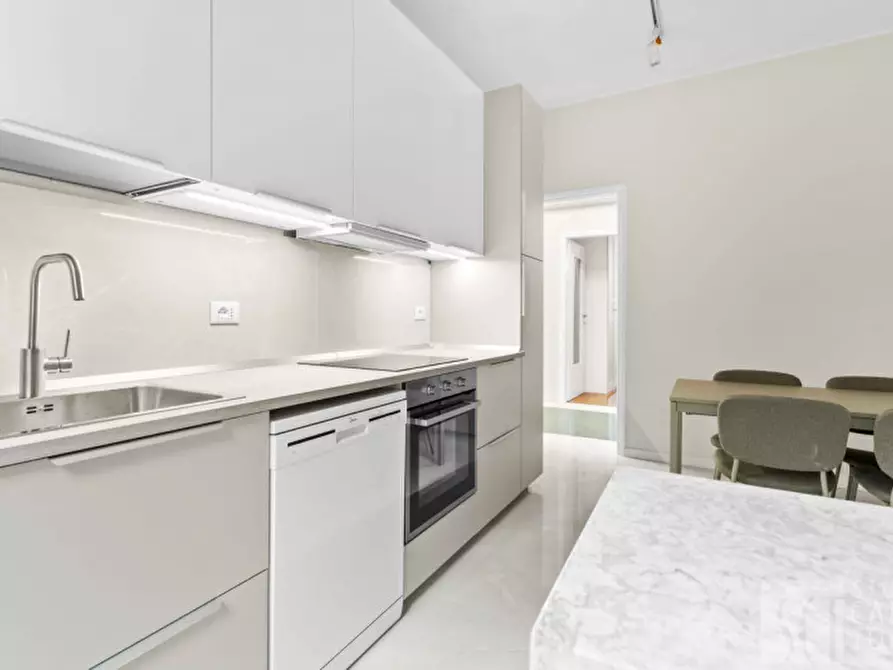 Immagine 2 di Appartamento in affitto  in Via Eugenio Villoresi, 28 a Milano