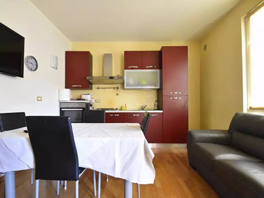 Immagine 9 di Appartamento in vendita  in Corso Giuseppe Mazzini 25 a Bussolengo