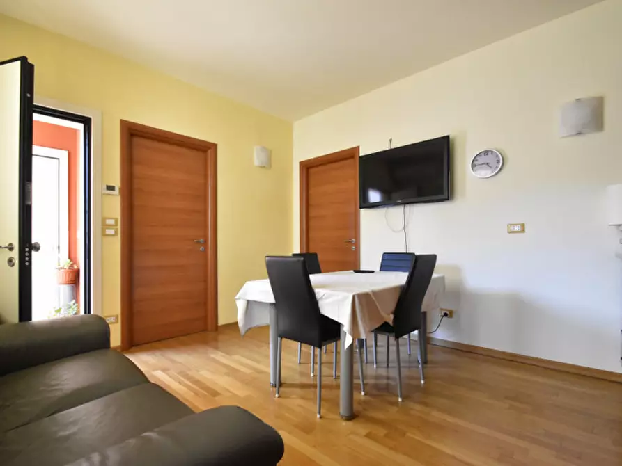 Immagine 10 di Appartamento in vendita  in Corso Giuseppe Mazzini 25 a Bussolengo