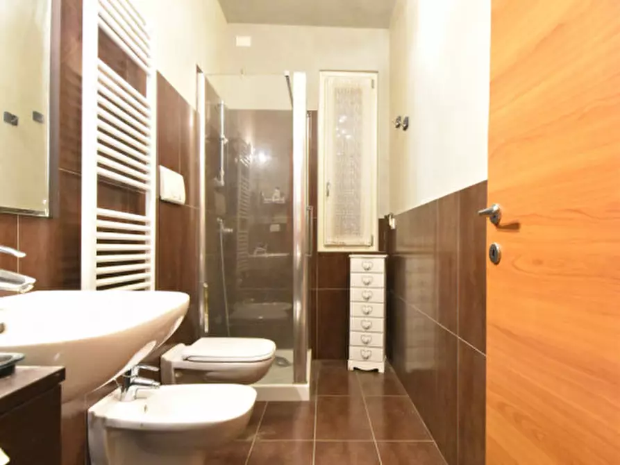 Immagine 14 di Appartamento in vendita  in Corso Giuseppe Mazzini 25 a Bussolengo