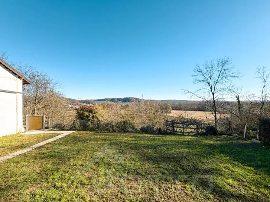 Immagine 15 di Villa in vendita  in via per gargallo 5 a Gozzano