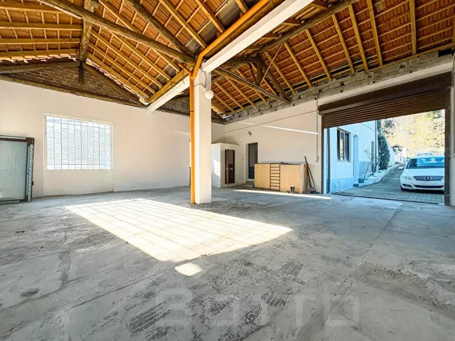 Immagine 39 di Villa in vendita  in via per gargallo 5 a Gozzano