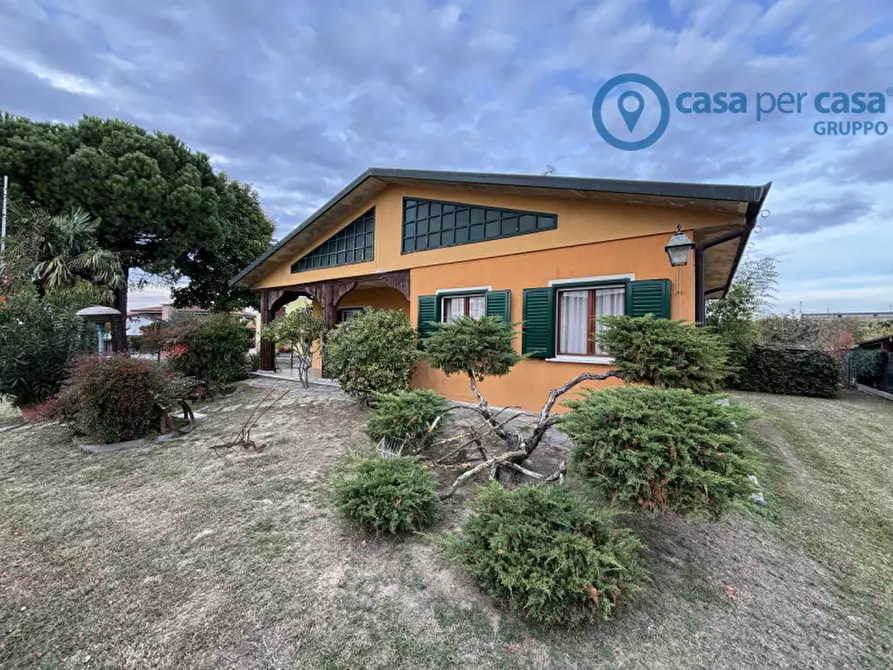 Immagine 2 di Casa indipendente in vendita  a Frassinelle Polesine