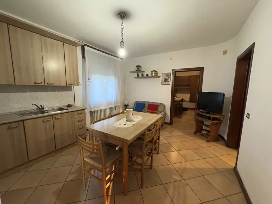 Immagine 2 di Casa bifamiliare in vendita  in Via Vittorio a Ponso