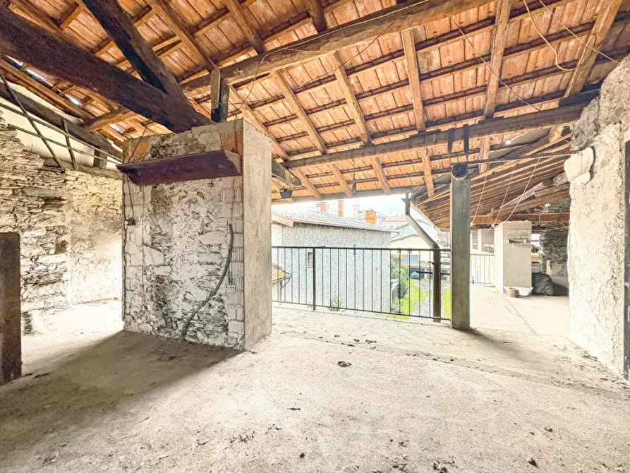 Immagine 21 di Villetta a schiera in vendita  in via regina villa 33 a Gozzano